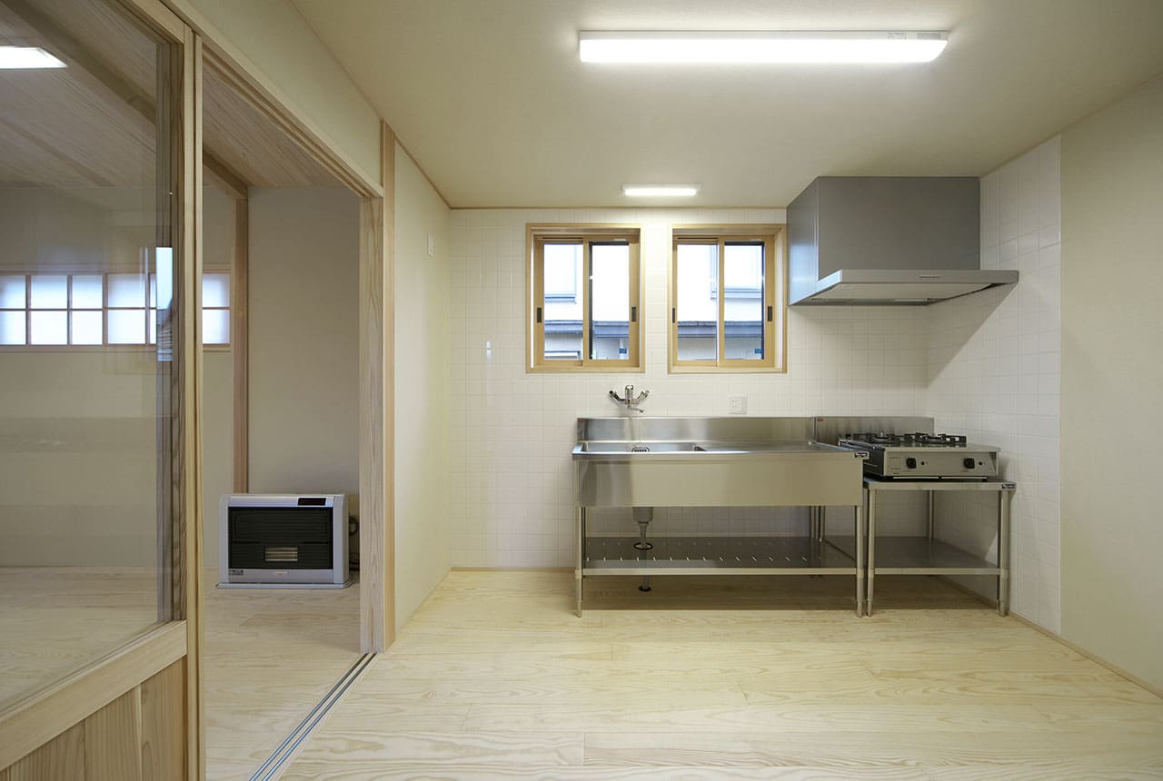 内観:キッチン